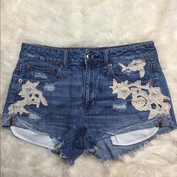American eagle distressed short shorts size 6 - Picture 4 of 5